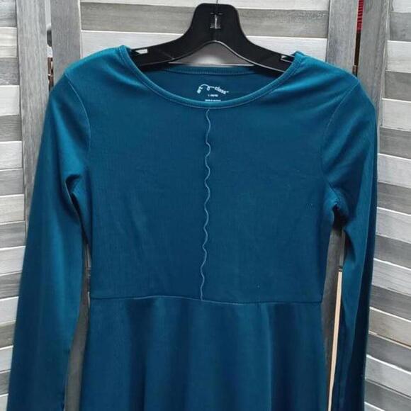 Girls' Long Sleeve Seam Front Fitted Dress | Art Class | Medium (8) - Picture 3 of 9